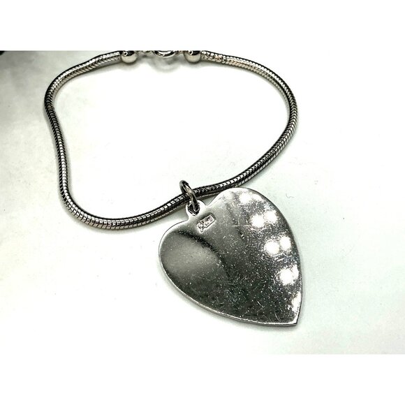 Silver-Toned Chain Bracelet With Engraved Heart Pendant VL Design by Coror - Picture 8 of 8